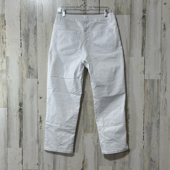 Camila Coelho Ivory Cropped Jeans with Gold Chain Detail - Picture 7 of 14